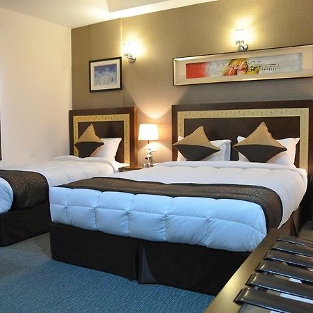 Silk Route Hotel Guwahati Ngoại thất bức ảnh
