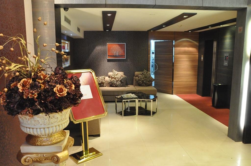 Silk Route Hotel Guwahati Ngoại thất bức ảnh