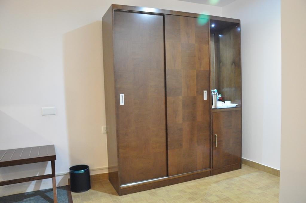 Silk Route Hotel Guwahati Ngoại thất bức ảnh