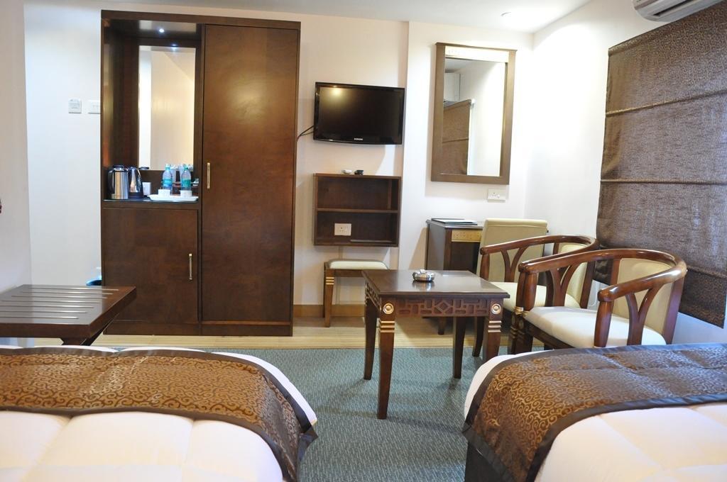 Silk Route Hotel Guwahati Ngoại thất bức ảnh